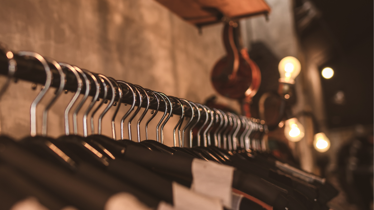 The Impact of AI on T-Shirt Printing Industry: 7 Things to Know