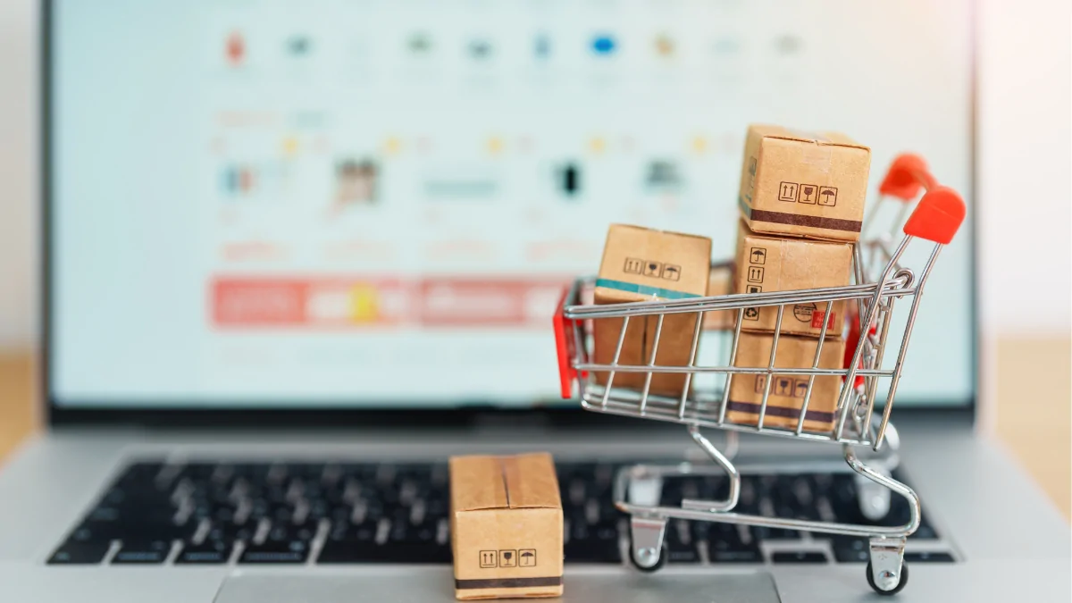 Top 8 Challenges of Customer Journey Mapping in E-Commerce